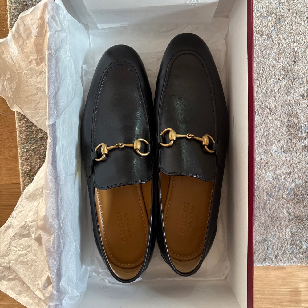 Men’s gucci loafers size 9